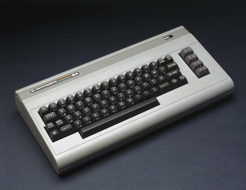 Commodore 64 microcomputer, 1982-1985 (personal computer)